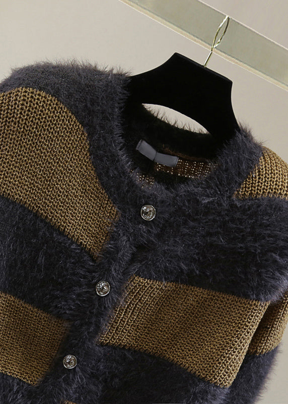 Beautifully Crafted Sweater in a Classic Style