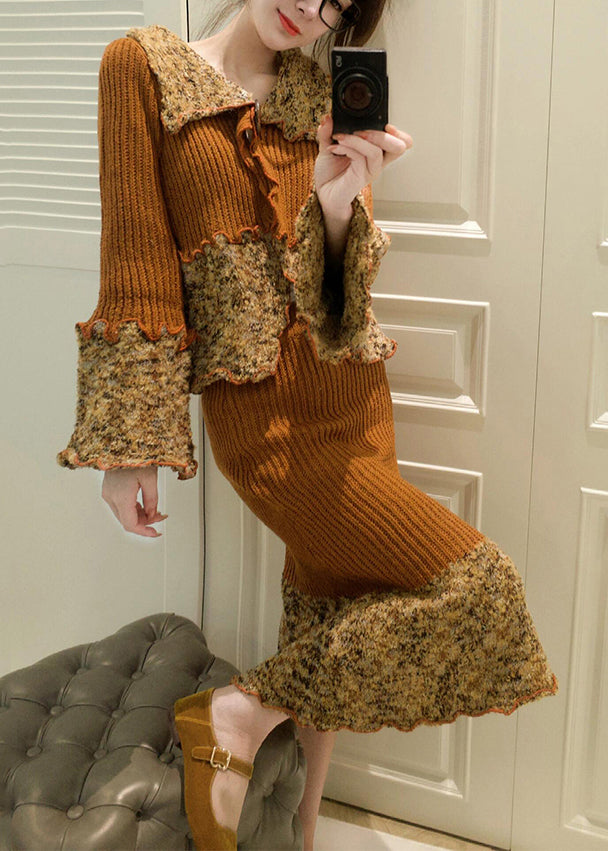 A Vintage Style Top with Delicate Timeless Details