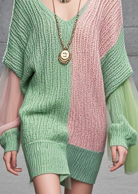 Effortlessly Elegant Sweater with a Timeless Design