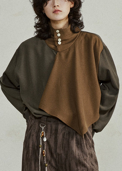 Classic Vintage Shirt with a Flattering Fit