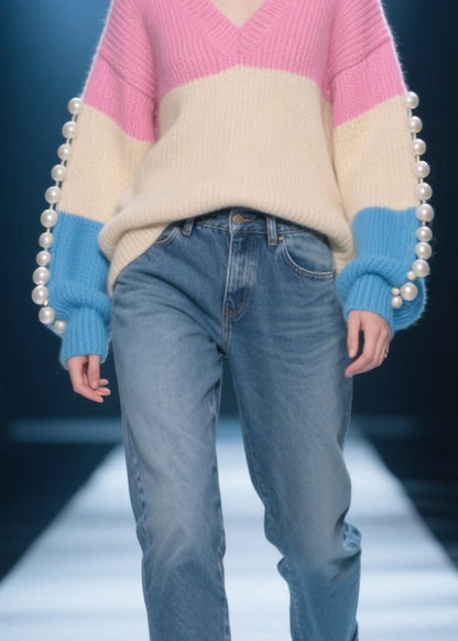 Classic Vintage Sweater with a Flattering Fit