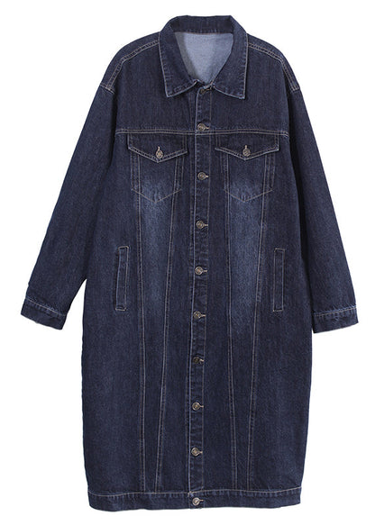 Well Tailored Coat with a Graceful Silhouette