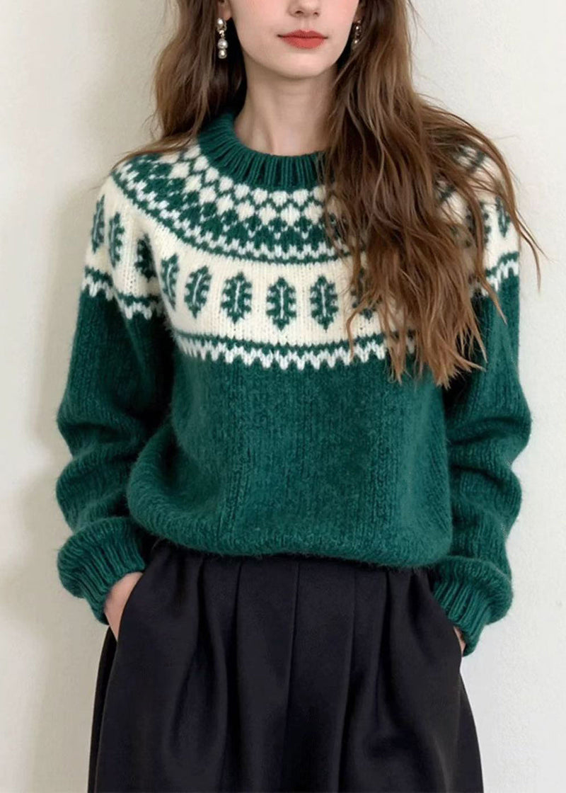 Polished Sweater with an Effortless Classic Look