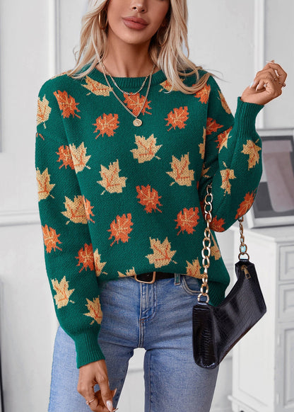 Well Tailored Sweater with a Graceful Silhouette