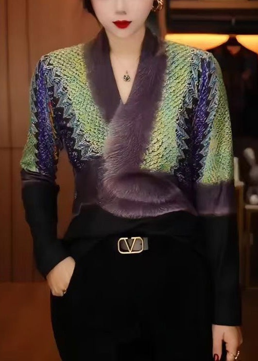 Polished Top with an Effortless Classic Look