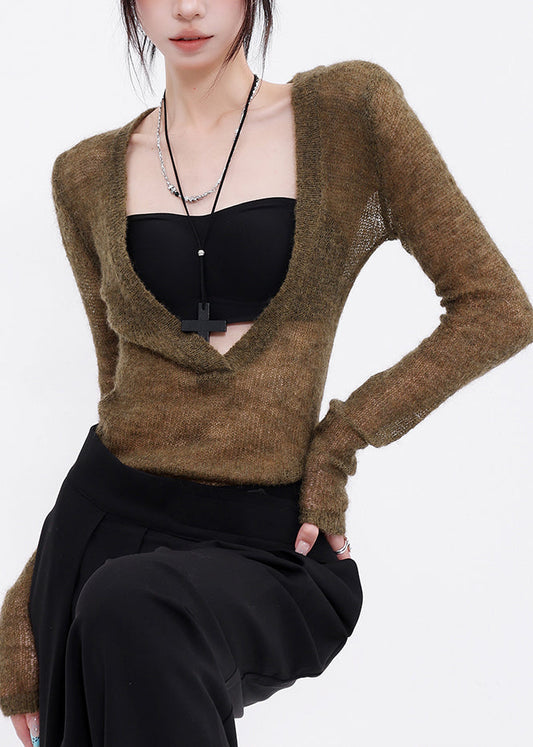 A Vintage Style Blouse with Delicate Timeless Details