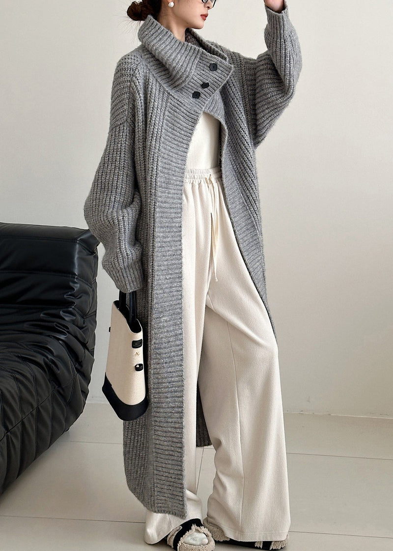 Elegantly Styled Cardigan for Everyday Wear