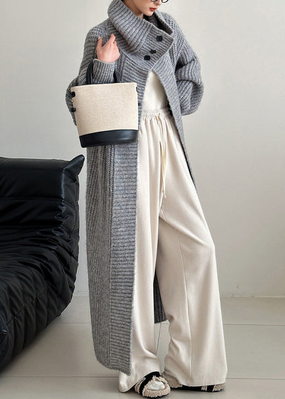 Elegantly Styled Cardigan for Everyday Wear