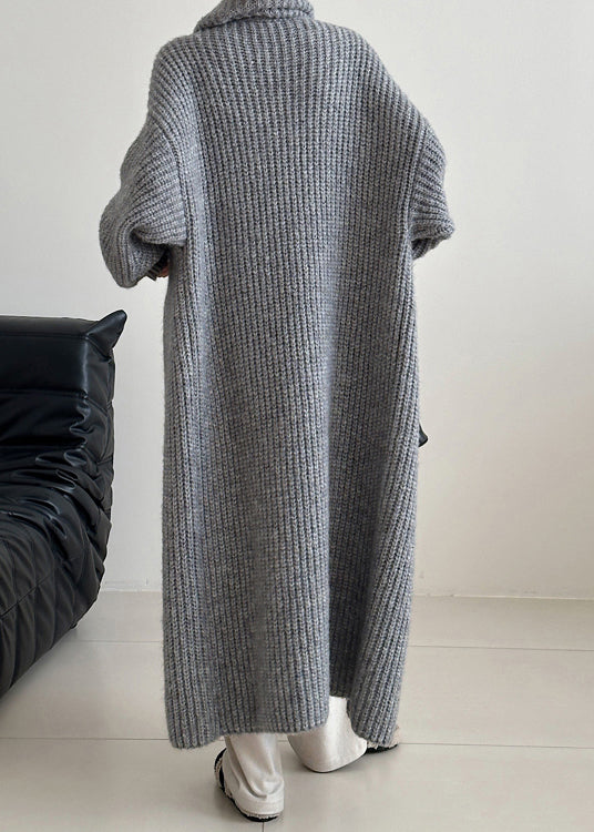 Elegantly Styled Cardigan for Everyday Wear
