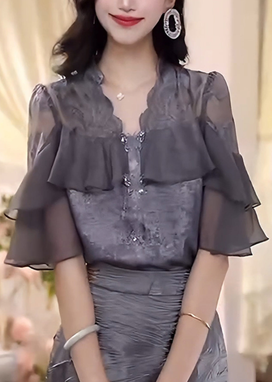 Beautifully Finished Shirt in a Timeless Design