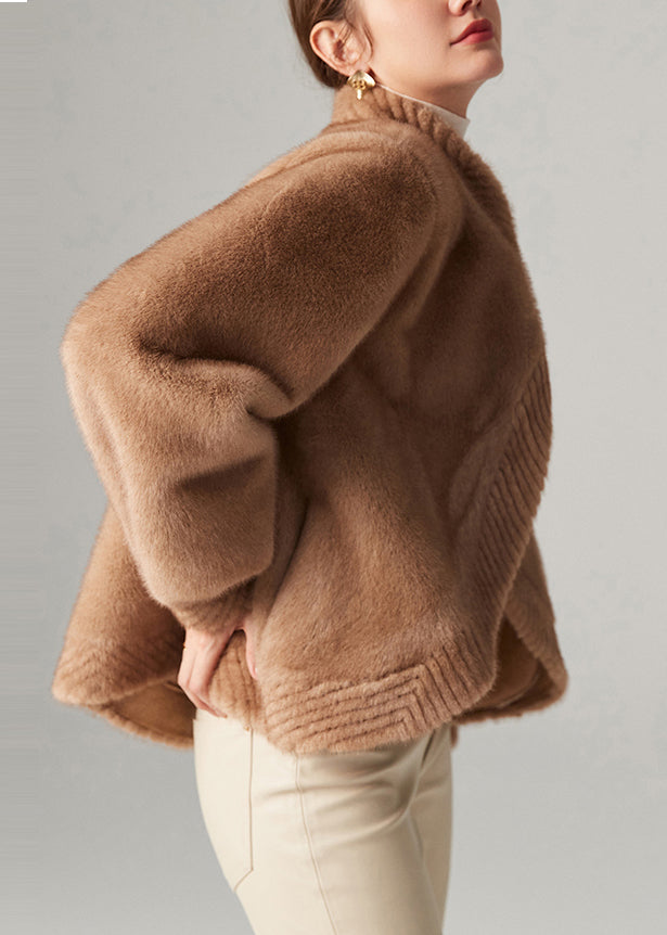 Classic Vintage & Enduringly Stylish Coat