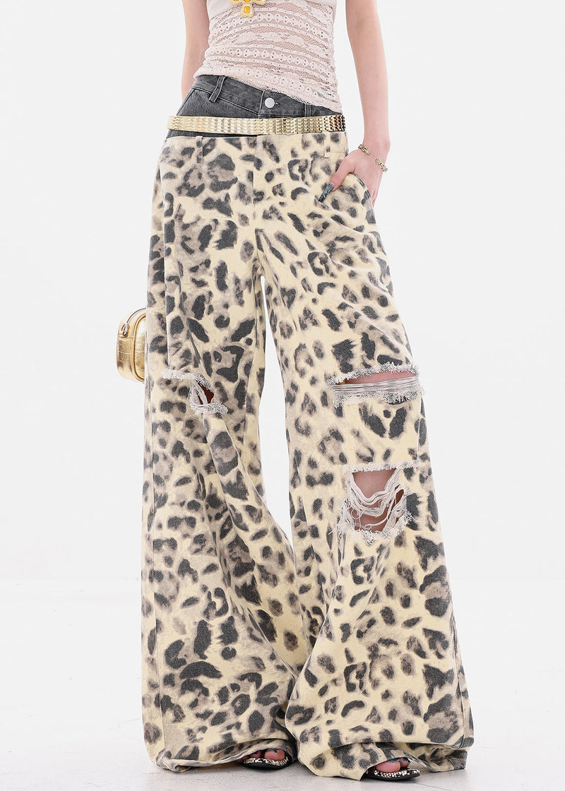 Well Tailored Pants with a Graceful Silhouette
