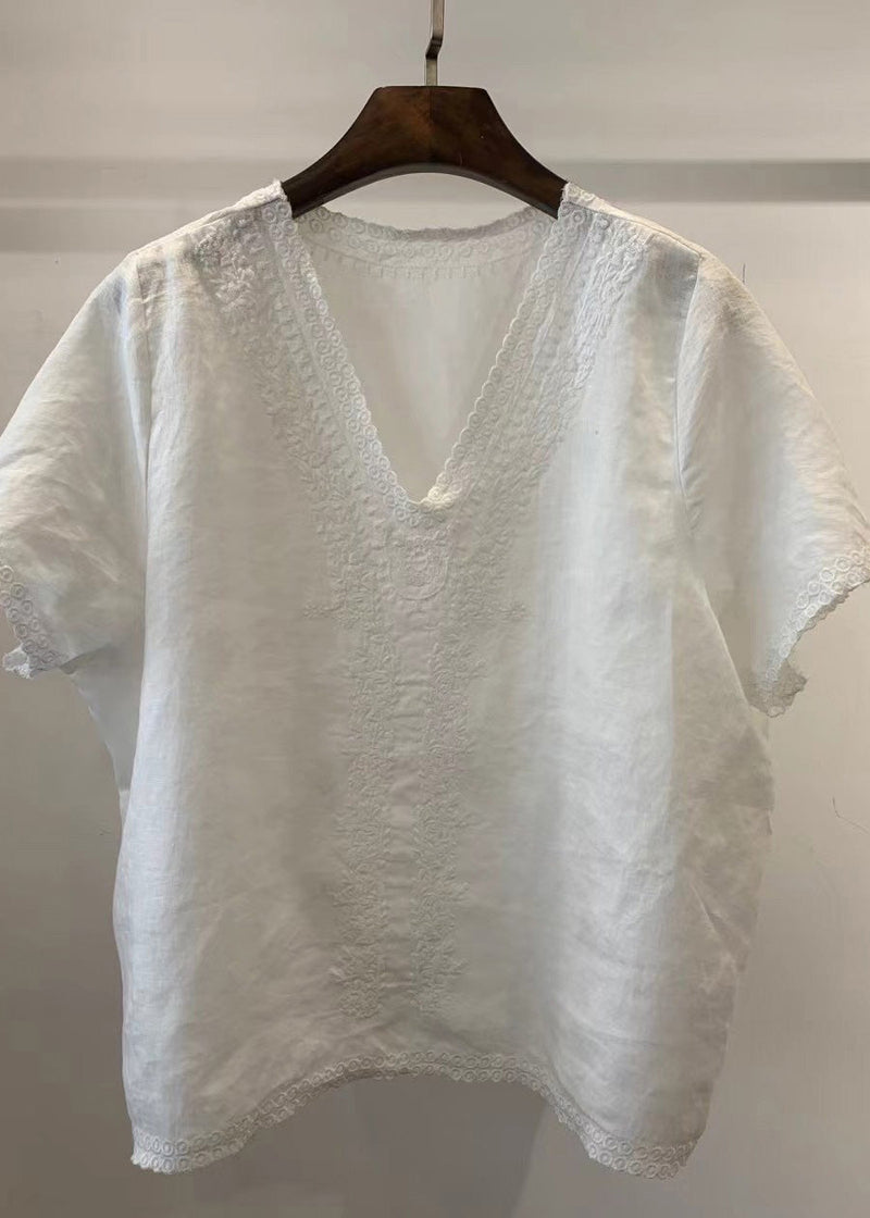 Well Tailored Shirt with a Graceful Silhouette