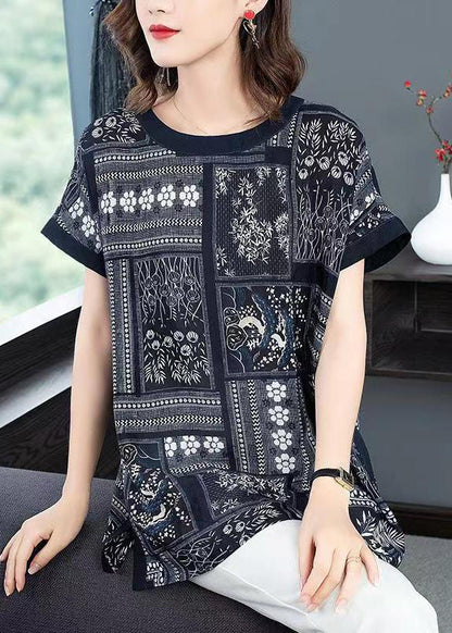 Classic Vintage Shirt with a Flattering Fit