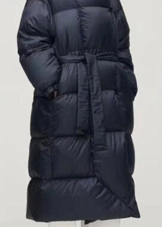 Well Tailored Coat with a Graceful Silhouette