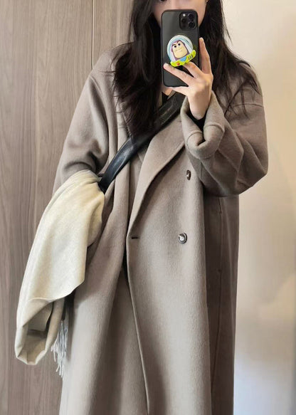 Beautifully Finished Coat in a Timeless Design