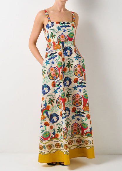 Sophisticated Dress with a Clean Classic Look