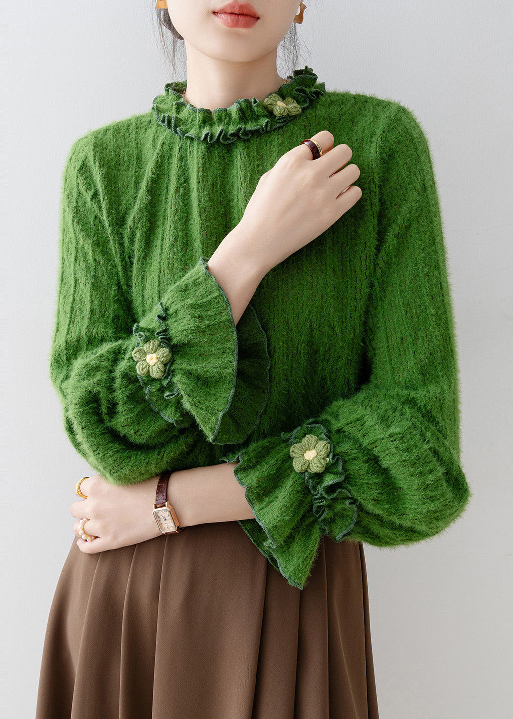 A Vintage Style Top with Delicate Timeless Details