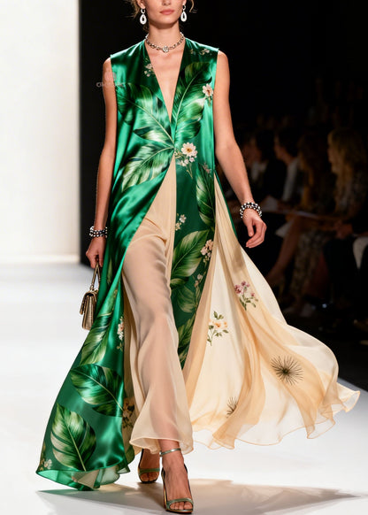 Beautifully Finished Garment in a Timeless Design
