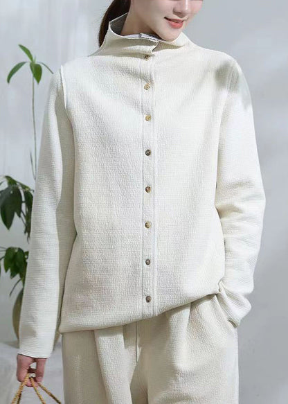Elegantly Styled Coat for Everyday Wear