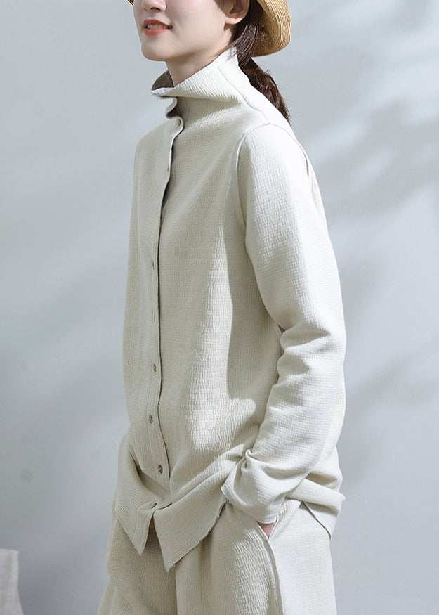 Elegantly Styled Coat for Everyday Wear
