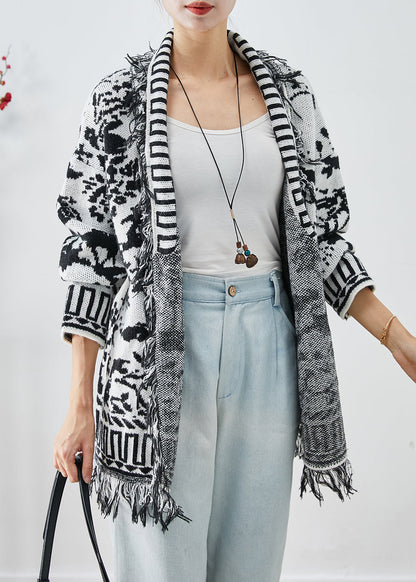 Elegantly Styled Cardigan for Everyday Wear