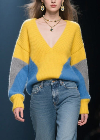 Beautifully Finished Sweater in a Timeless Design
