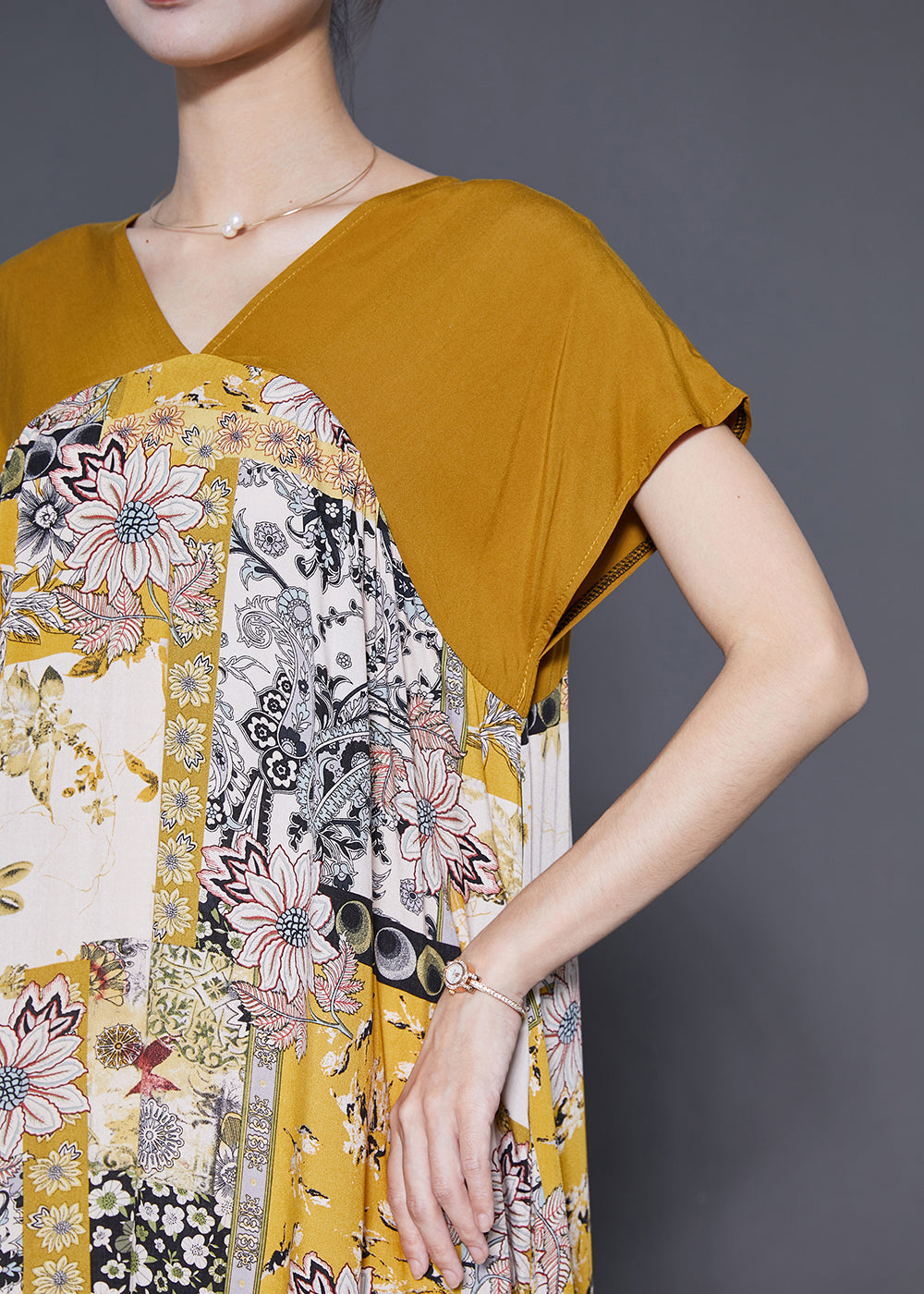 Elegantly Styled Dress for Everyday Wear