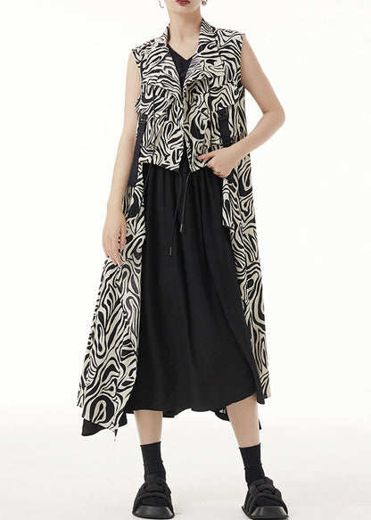 A Vintage Style Coat with Delicate Timeless Details
