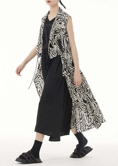 A Vintage Style Coat with Delicate Timeless Details