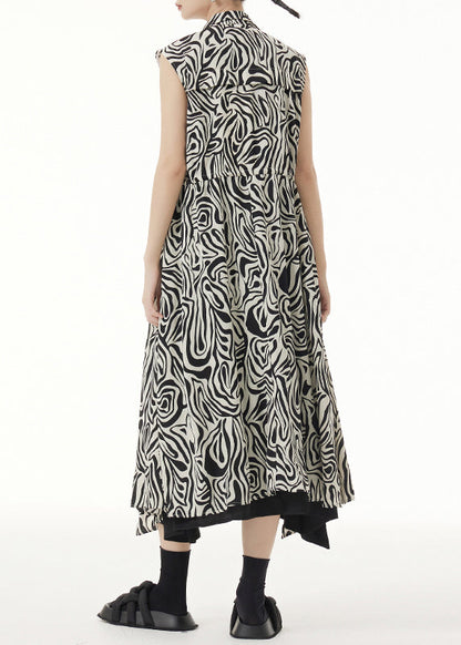 Well Tailored Coat with a Graceful Silhouette