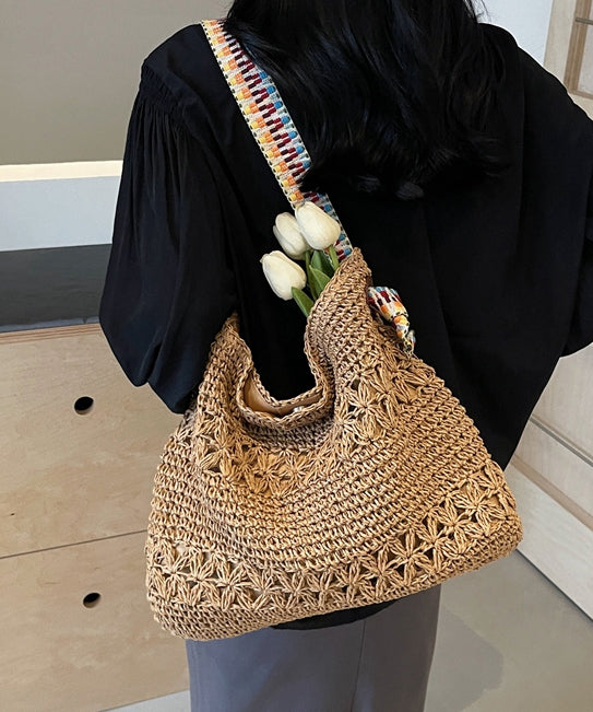 Well Tailored Bag with a Graceful Silhouette