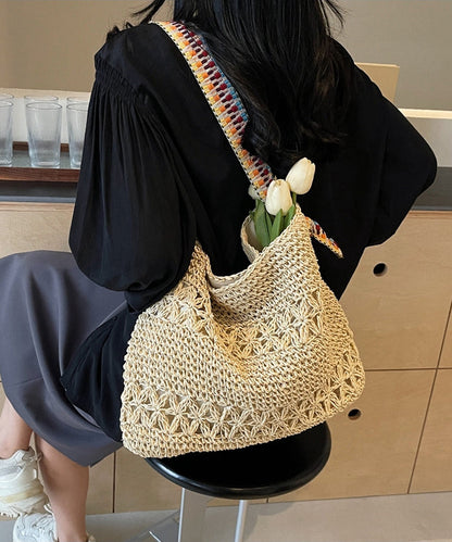 Well Tailored Bag with a Graceful Silhouette
