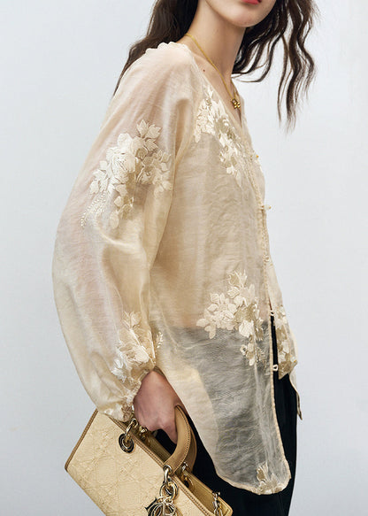 Elegantly Styled Blouse for Everyday Wear