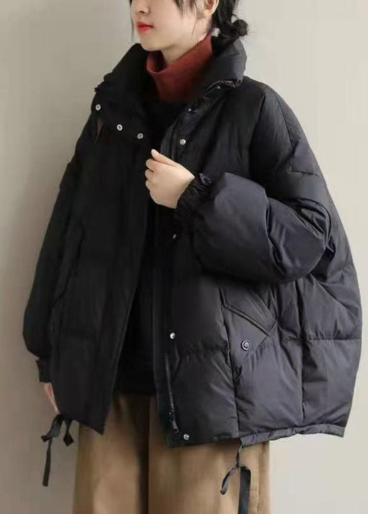 Well Tailored Coat with a Graceful Silhouette