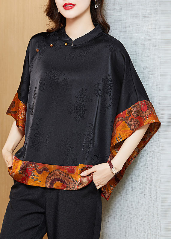 Classic Vintage Shirt with a Flattering Fit