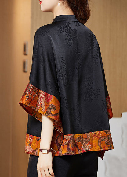 Classic Vintage Shirt with a Flattering Fit
