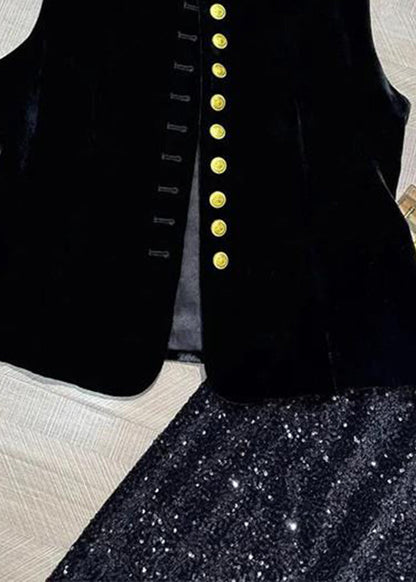 Classic Vintage & Enduringly Stylish Coat