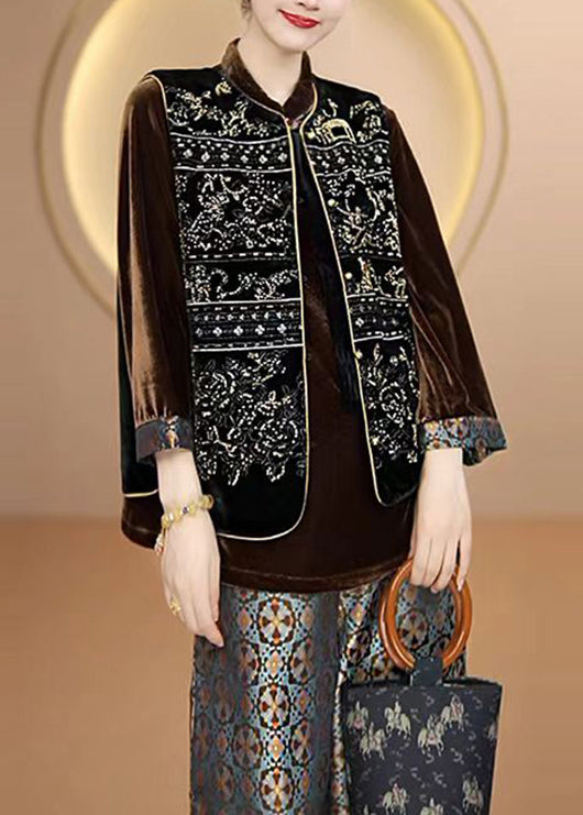 Polished Top with an Effortless Classic Look