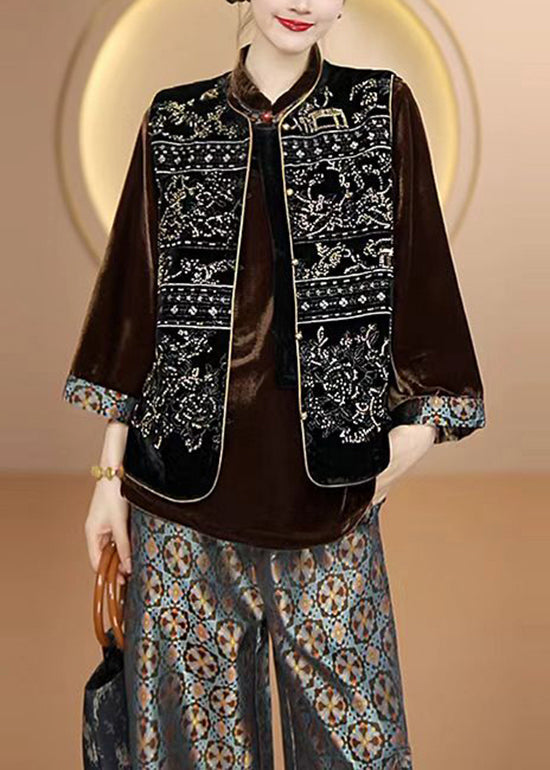 Polished Top with an Effortless Classic Look