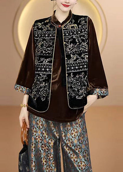 Polished Top with an Effortless Classic Look