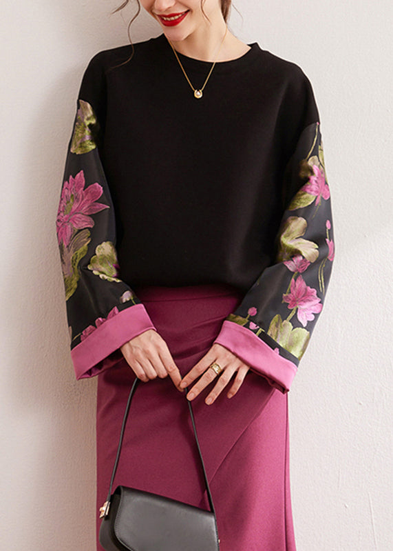 Effortlessly Elegant Pullover with a Timeless Design