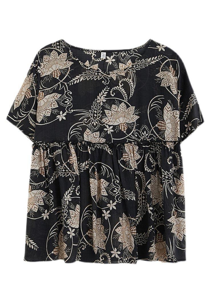 Well Tailored Top with a Graceful Silhouette