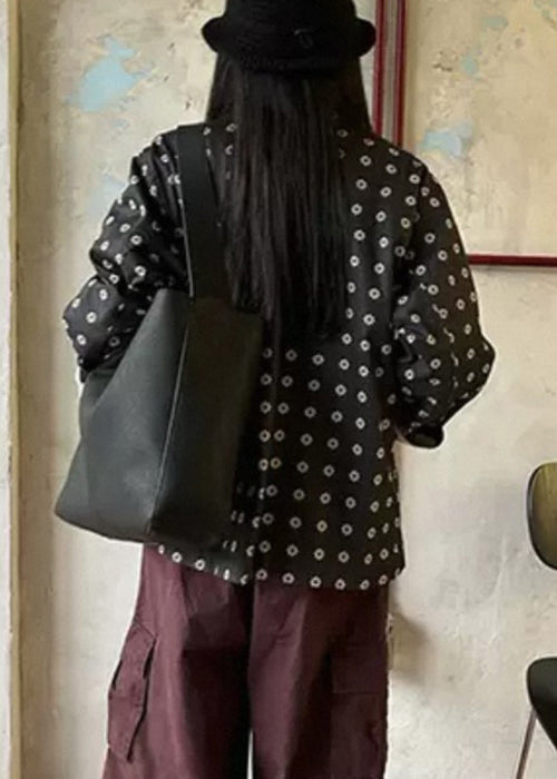 Gracefully Styled Coat for Any Occasion