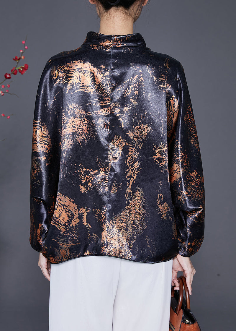 Classic Vintage & Enduringly Stylish Coat