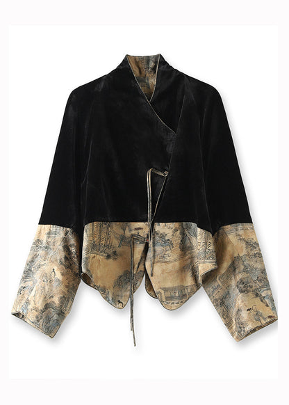 Well Tailored Coat with a Graceful Silhouette