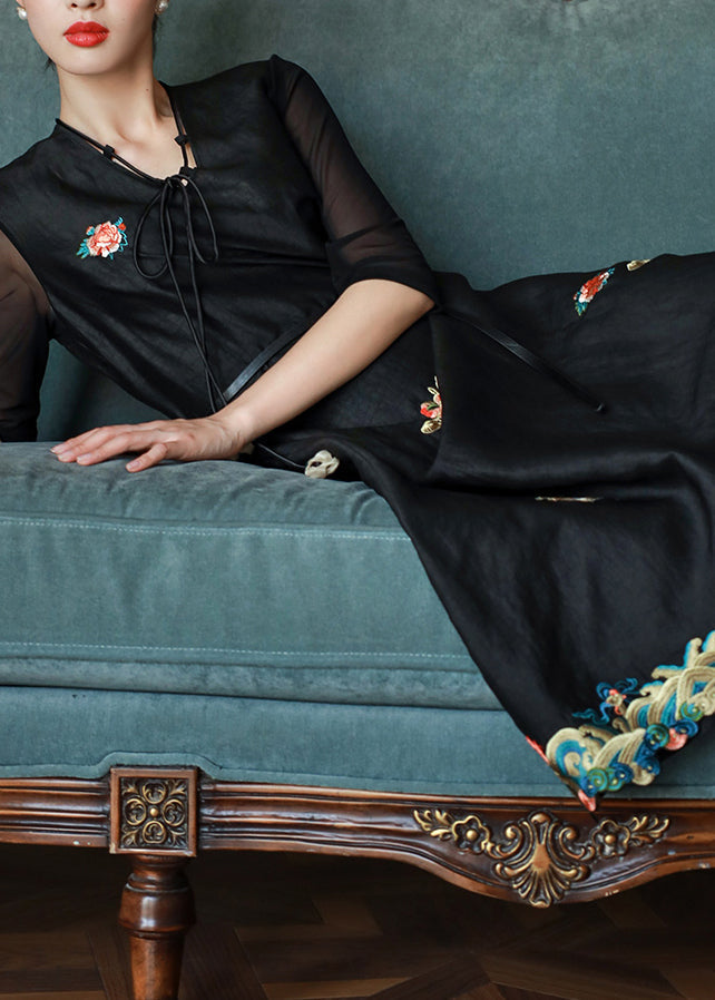 Sophisticated Dress with a Clean Classic Look
