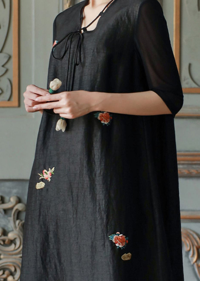 Sophisticated Dress with a Clean Classic Look