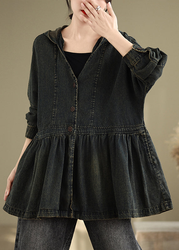 Gracefully Styled Coat for Any Occasion