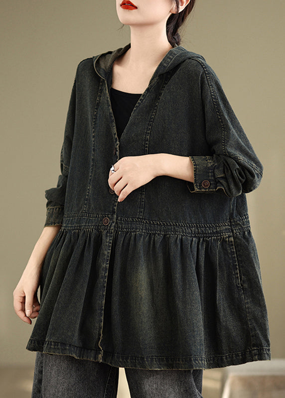 Gracefully Styled Coat for Any Occasion